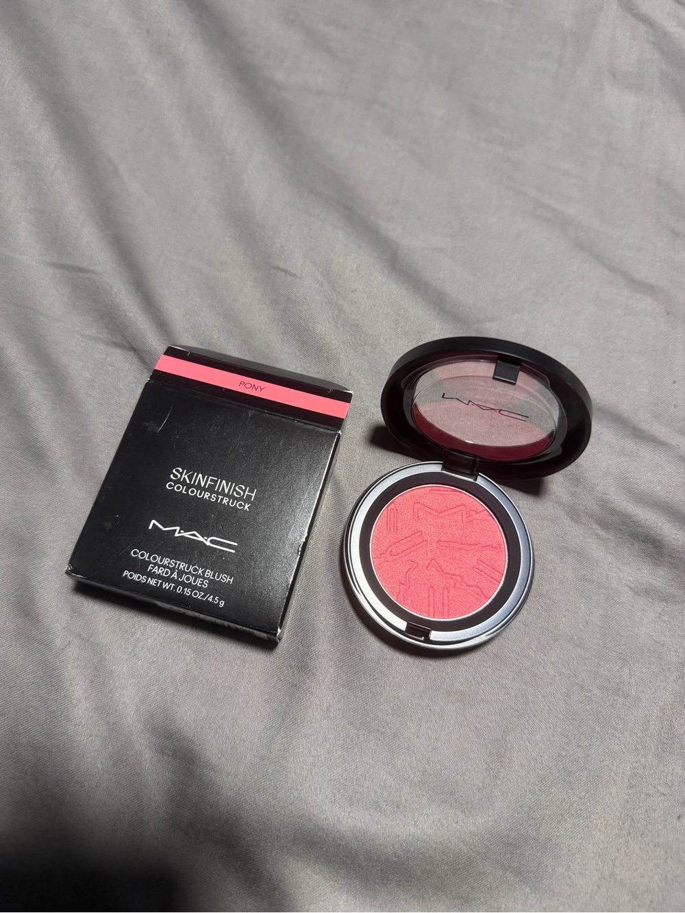 MAC Cosmetics Skinfinish Colourstruck Blush in Pony - Bright Pink
